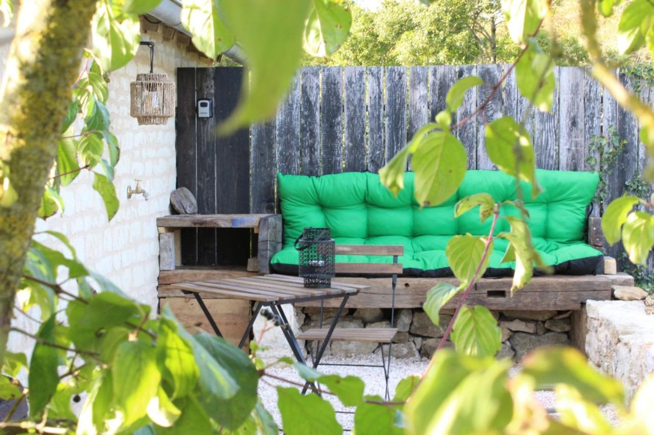 Studio Confort, Charme & Tranquilite Beaumont  エクステリア 写真